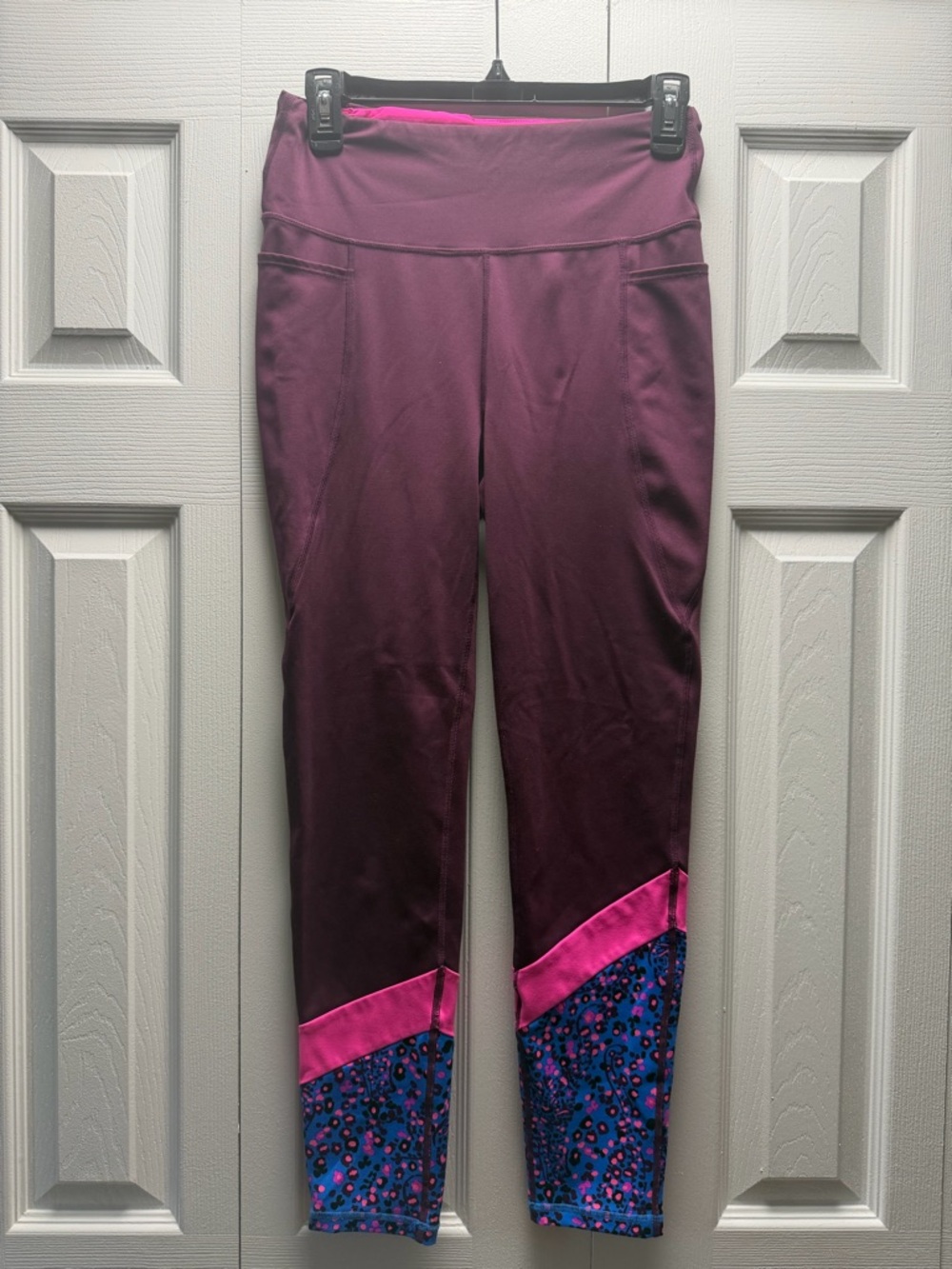 Lilly Pulitzer Luxletic Plum & Pink Colorblock Leggings with Blue Floral Hem